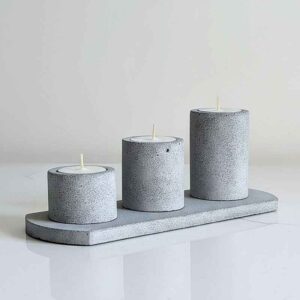 zestaw świeczników betonowych