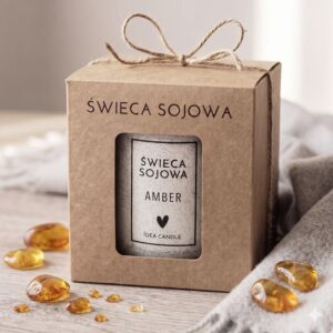 Świeca sojowa w opakowaniu